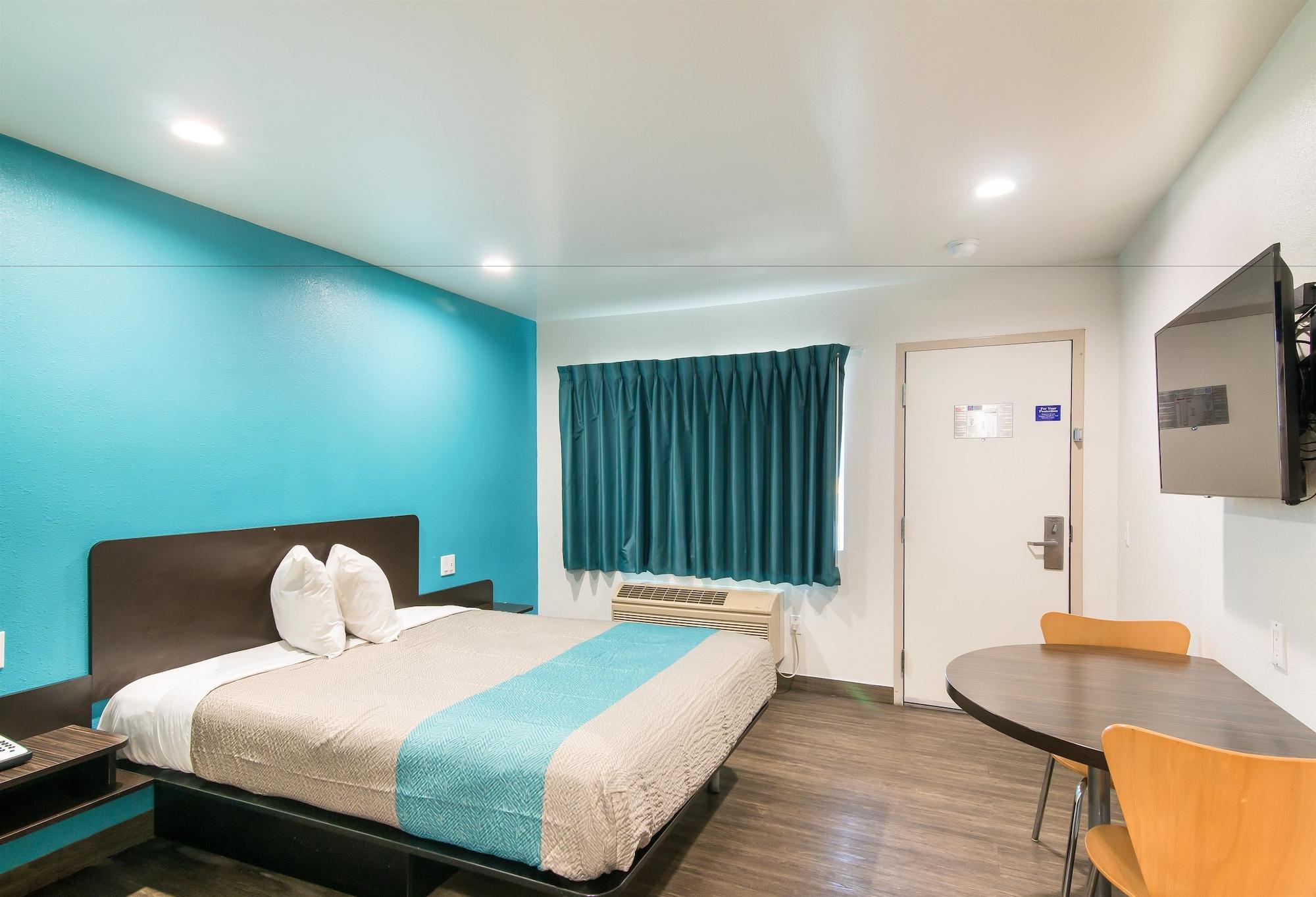 6-south El Monte, Ca - Angeles Hotel
